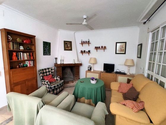 Foto 1 de Casa en venda a Pedroso (El) de 4 habitacions amb piscina