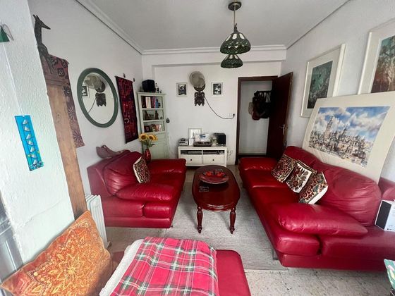 Foto 2 de Pis en venda a San Julián de 3 habitacions amb terrassa i aire acondicionat