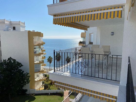 Foto 2 de Pis en lloguer a Playa Bajadilla - Puertos de 3 habitacions amb terrassa i piscina