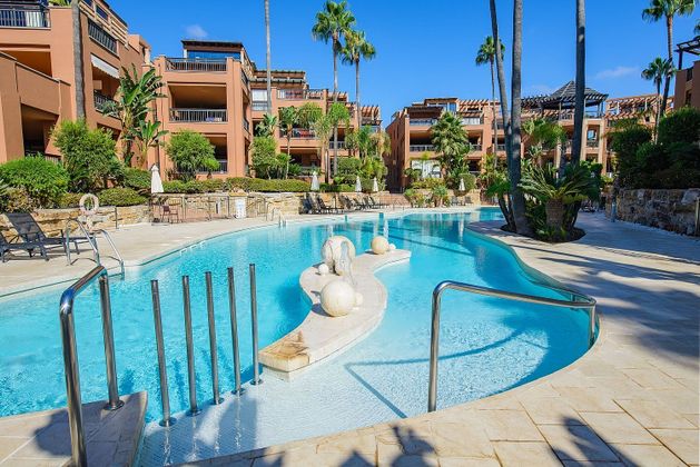 Foto 1 de Àtic en lloguer a avenida Del Mar Mediterráneo de 3 habitacions amb terrassa i piscina