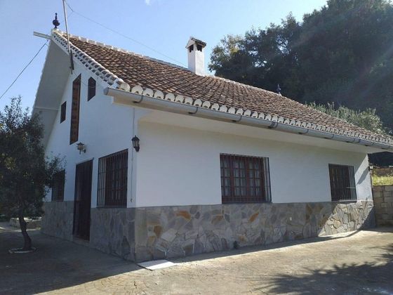 Foto 1 de Casa rural en venta en Yunquera de 3 habitaciones con piscina