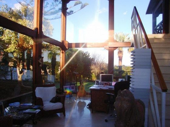Foto 2 de Chalet en venta en Sotogrande Costa de 6 habitaciones con terraza y piscina