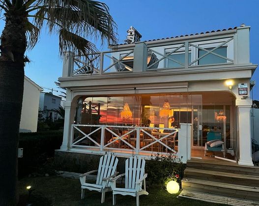 Foto 1 de Venta de casa adosada en Cabo Pino - Reserva de Marbella de 2 habitaciones con terraza y piscina