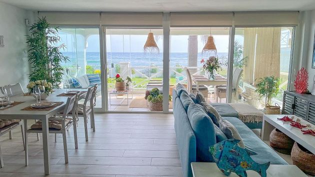 Foto 2 de Casa adossada en venda a Cabo Pino - Reserva de Marbella de 2 habitacions amb terrassa i piscina