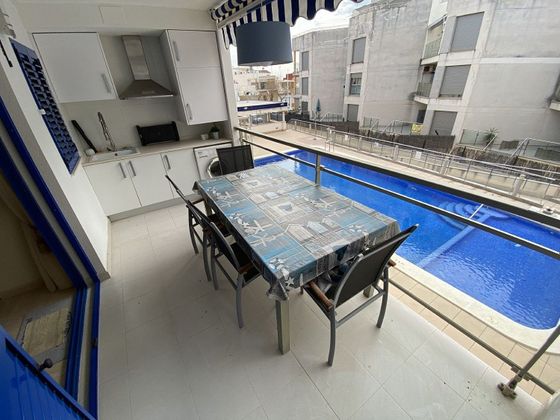 Foto 2 de Venta de piso en Playa de Puçol de 2 habitaciones con terraza y piscina