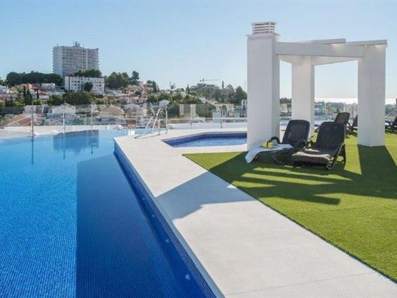 Foto 1 de Pis en lloguer a Nueva Andalucía centro de 2 habitacions amb terrassa i piscina