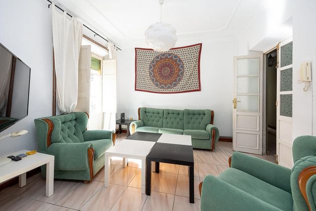 Foto 2 de Pis en venda a calle Buensuceso de 4 habitacions amb balcó i aire acondicionat