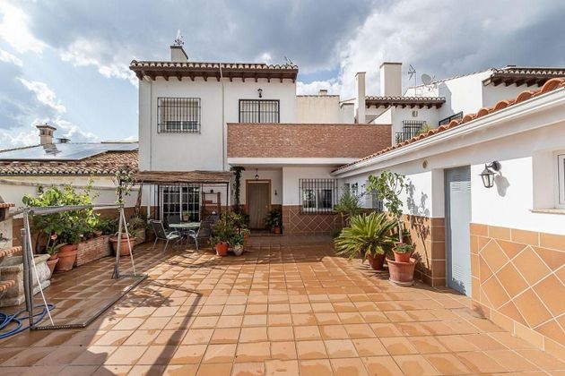 Foto 1 de Casa en venda a calle Tio Mariano de 4 habitacions amb terrassa i garatge
