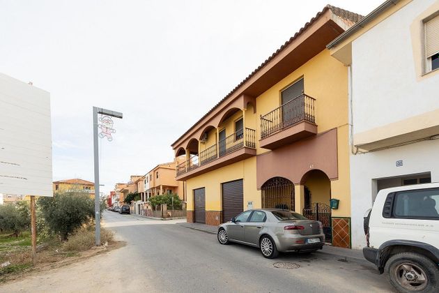 Foto 2 de Xalet en venda a avenida Andalucía de 4 habitacions amb terrassa i jardí