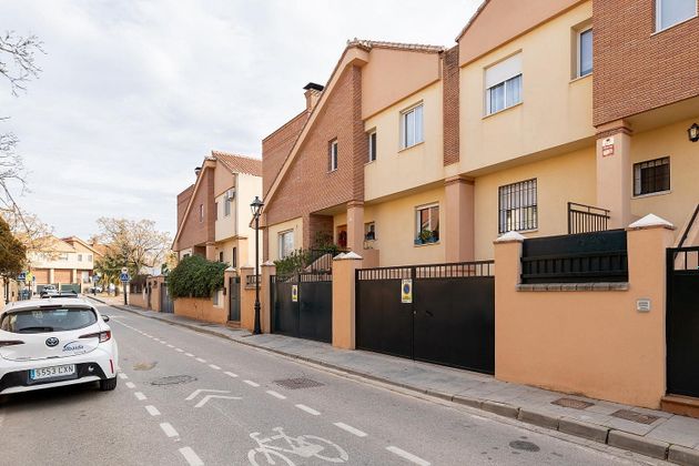 Foto 2 de Casa en venda a calle Cumbres Verdes de 3 habitacions amb terrassa i garatge