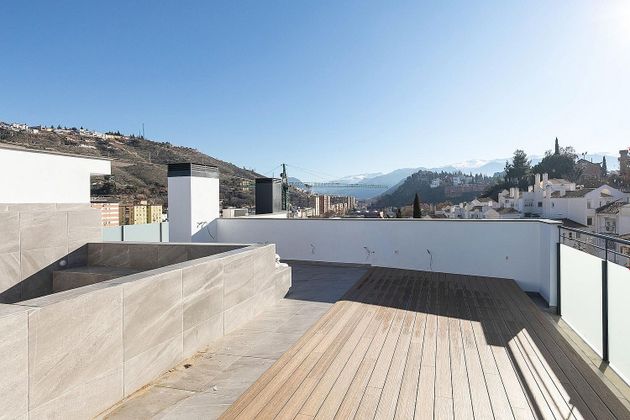 Foto 1 de Venta de ático en calle Santo Sepulcro de la Quinta de 4 habitaciones con terraza y piscina