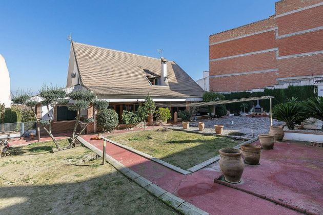 Foto 1 de Chalet en venta en avenida Andalucía de 5 habitaciones con terraza y piscina