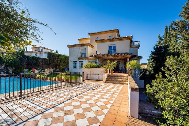 Foto 2 de Xalet en venda a paseo Leñadores de 5 habitacions amb terrassa i piscina