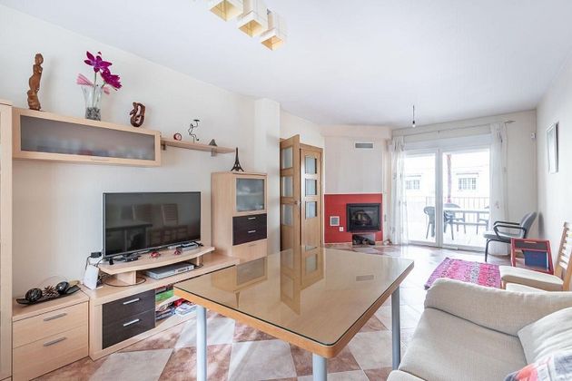 Foto 2 de Casa en venda a calle Creta de 5 habitacions amb terrassa i piscina