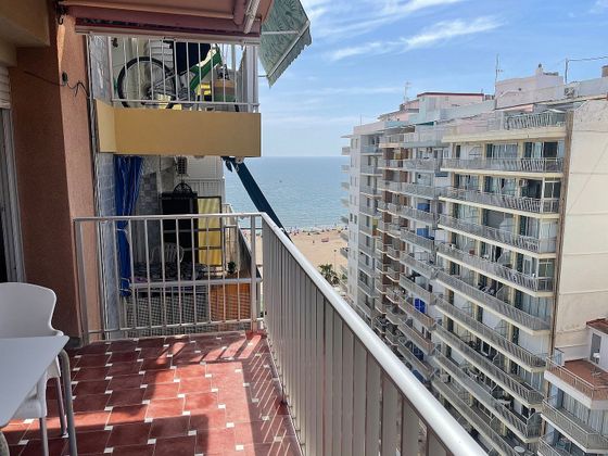 Foto 1 de Pis en venda a calle Blasco Ibañez de 3 habitacions amb terrassa i balcó