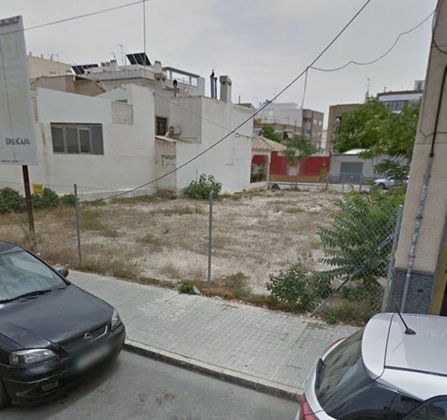 Foto 2 de Venta de terreno en calle Libertad Partida Torrellano de 266 m²