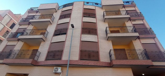 Foto 1 de Pis en venda a Puerto Lumbreras de 4 habitacions amb garatge i balcó