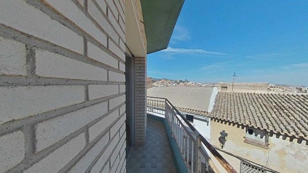 Foto 2 de Pis en venda a Totana de 4 habitacions amb balcó