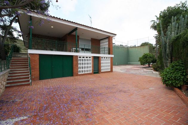Foto 2 de Xalet en venda a Sierra Perenchiza - Cumbres de Calicanto - Santo Domingo de 5 habitacions amb terrassa i piscina