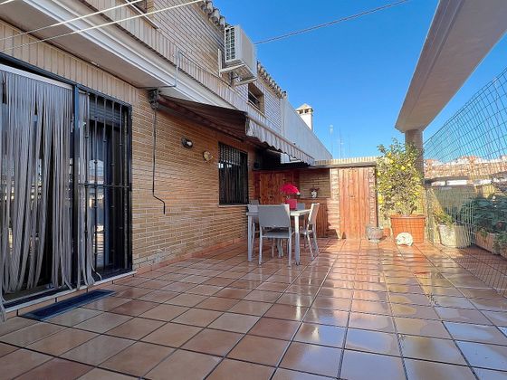 Foto 2 de Àtic en venda a calle Del Doctor Vicente Pallarés de 6 habitacions amb terrassa i garatge
