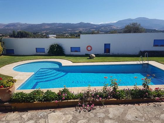Foto 1 de Casa rural en venda a Ronda de 10 habitacions amb piscina