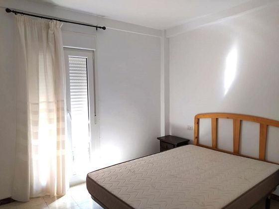 Foto 2 de Pis en venda a Ronda de 3 habitacions amb balcó i aire acondicionat