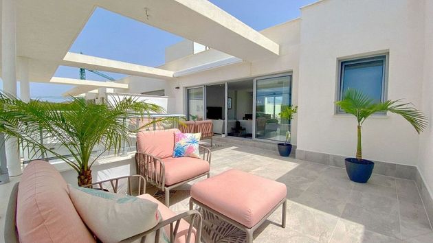 Foto 2 de Àtic en venda a urbanización Lugar Playa Marina de 4 habitacions amb terrassa i piscina