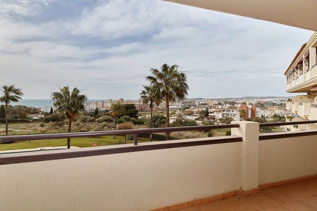 Foto 2 de Piso en venta en Torreblanca del Sol de 4 habitaciones con terraza y piscina