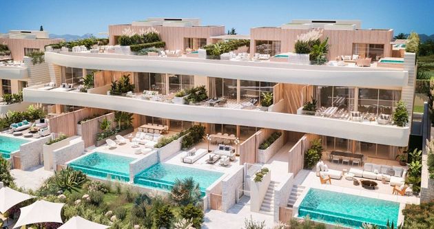 Foto 2 de Àtic en venda a Elviria de 3 habitacions amb terrassa i piscina