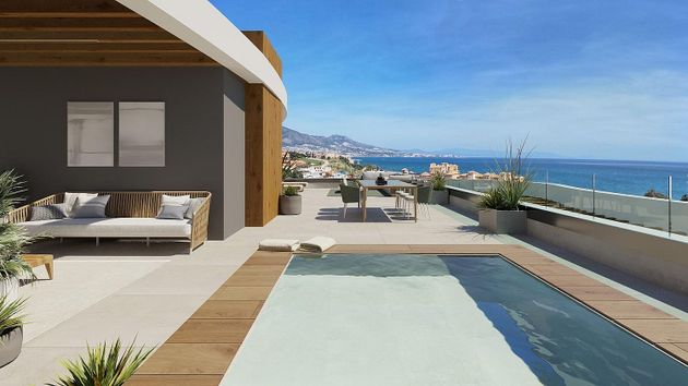 Foto 2 de Piso en venta en El Faro de Calaburra - Chaparral de 3 habitaciones con terraza y piscina
