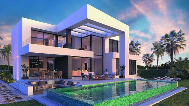 Foto 2 de Casa en venda a El Mayorazgo - El Limonar de 3 habitacions amb terrassa i piscina