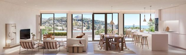Foto 2 de Dúplex en venda a Conde de Ureña - Monte Gibralfaro de 3 habitacions amb terrassa i piscina