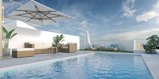 Foto 2 de Pis en venda a Gamarra - La Trinidad de 2 habitacions amb terrassa i piscina