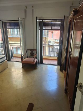 Foto 2 de Pis en lloguer a Alfalfa de 4 habitacions amb mobles i balcó