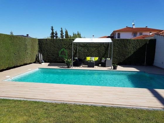 Foto 1 de Xalet en venda a Golf Guadiana de 6 habitacions amb terrassa i piscina