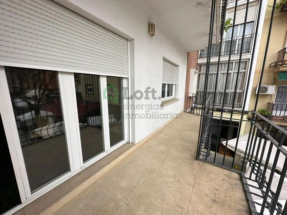 Foto 1 de Piso en venta en Casco Antiguo - Centro de 5 habitaciones con terraza y garaje
