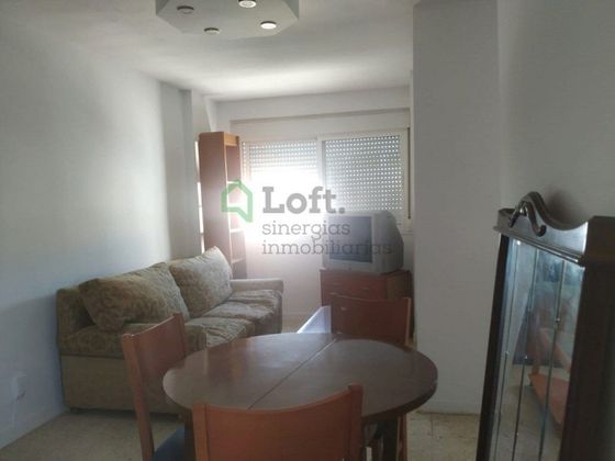 Foto 1 de Alquiler de piso en San Roque - Ronda norte de 3 habitaciones con muebles