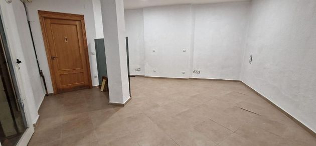 Foto 1 de Alquiler de local en Moncada de 38 m²