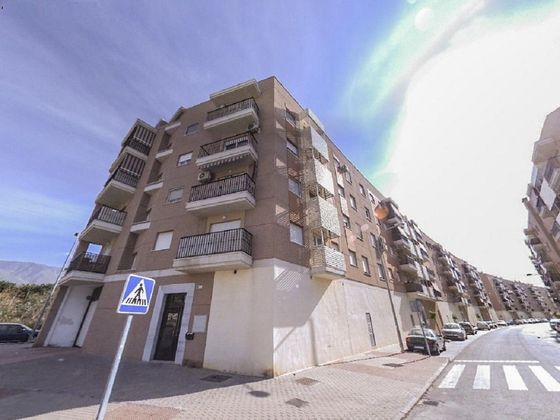 Foto 1 de Piso en venta en calle Andorra de 3 habitaciones con garaje y ascensor