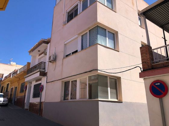 Foto 1 de Pis en venda a calle Clavel de 2 habitacions amb terrassa i ascensor