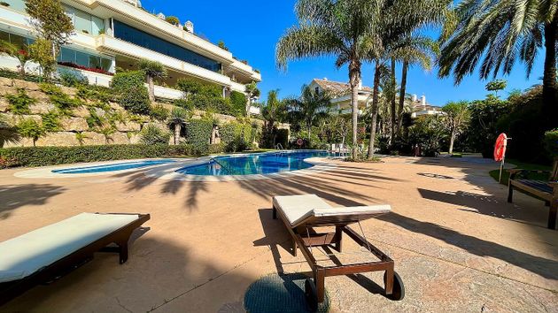 Foto 1 de Pis en venda a calle Lomas del Rey de 3 habitacions amb terrassa i piscina