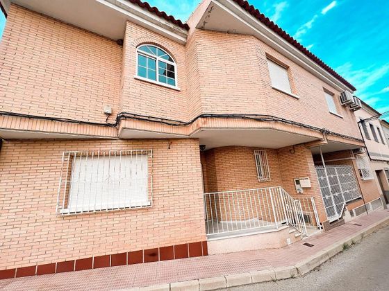 Foto 2 de Casa en venta en Alguazas de 3 habitaciones con balcón y calefacción