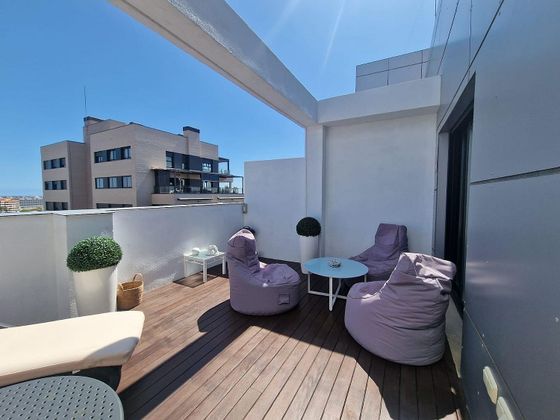 Foto 1 de Alquiler de ático en Sant Llorenç de 1 habitación con terraza y piscina
