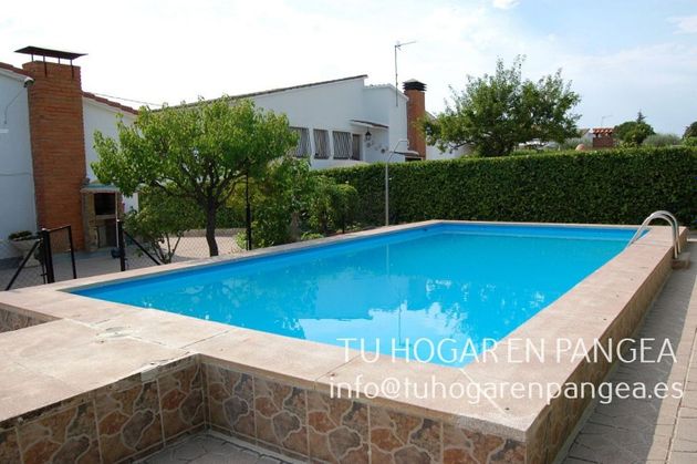 Foto 2 de Xalet en venda a Álamo (El) de 3 habitacions amb terrassa i piscina