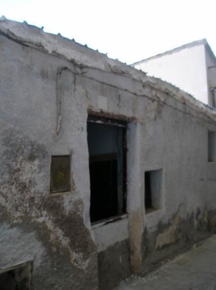 Foto 1 de Casa rural en venda a Fuentes de Jiloca de 2 habitacions i 162 m²