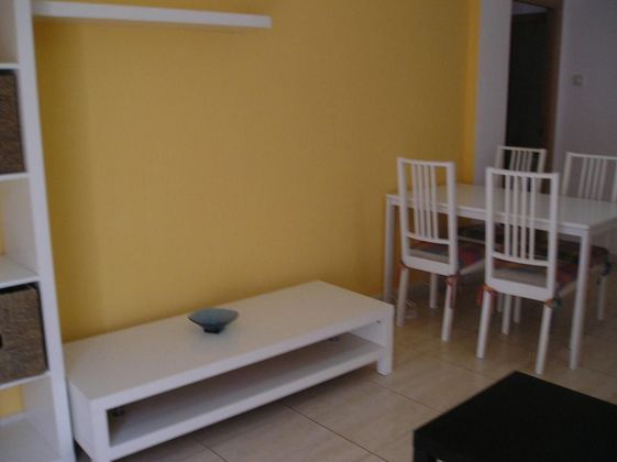 Foto 2 de Piso en venta en Calatayud de 2 habitaciones con terraza y calefacción