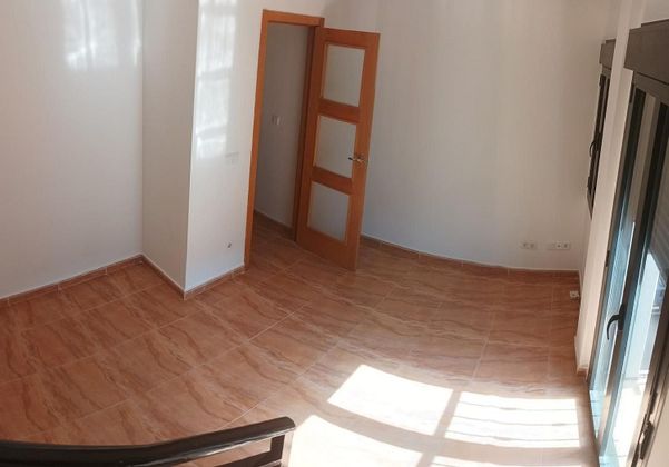 Foto 2 de Dúplex en venta en Calatayud de 2 habitaciones con balcón y calefacción