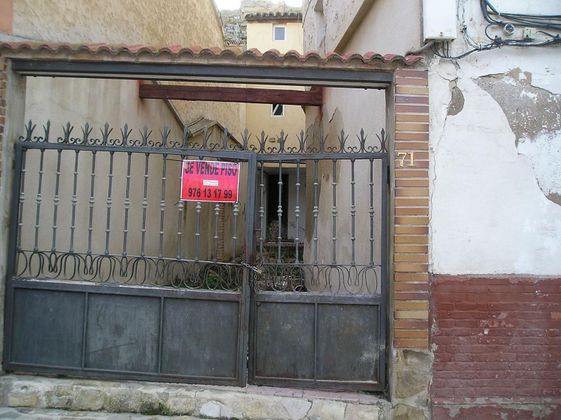 Foto 1 de Xalet en venda a Calatayud de 4 habitacions amb jardí