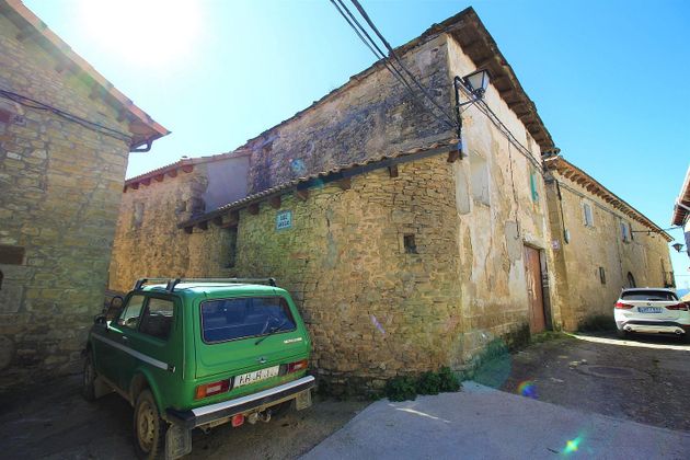Foto 2 de Venta de casa en calle Jose Fatas de 4 habitaciones con jardín y calefacción