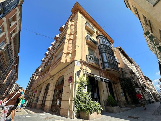 Foto 2 de Àtic en venda a calle Carmen de 2 habitacions amb terrassa i calefacció